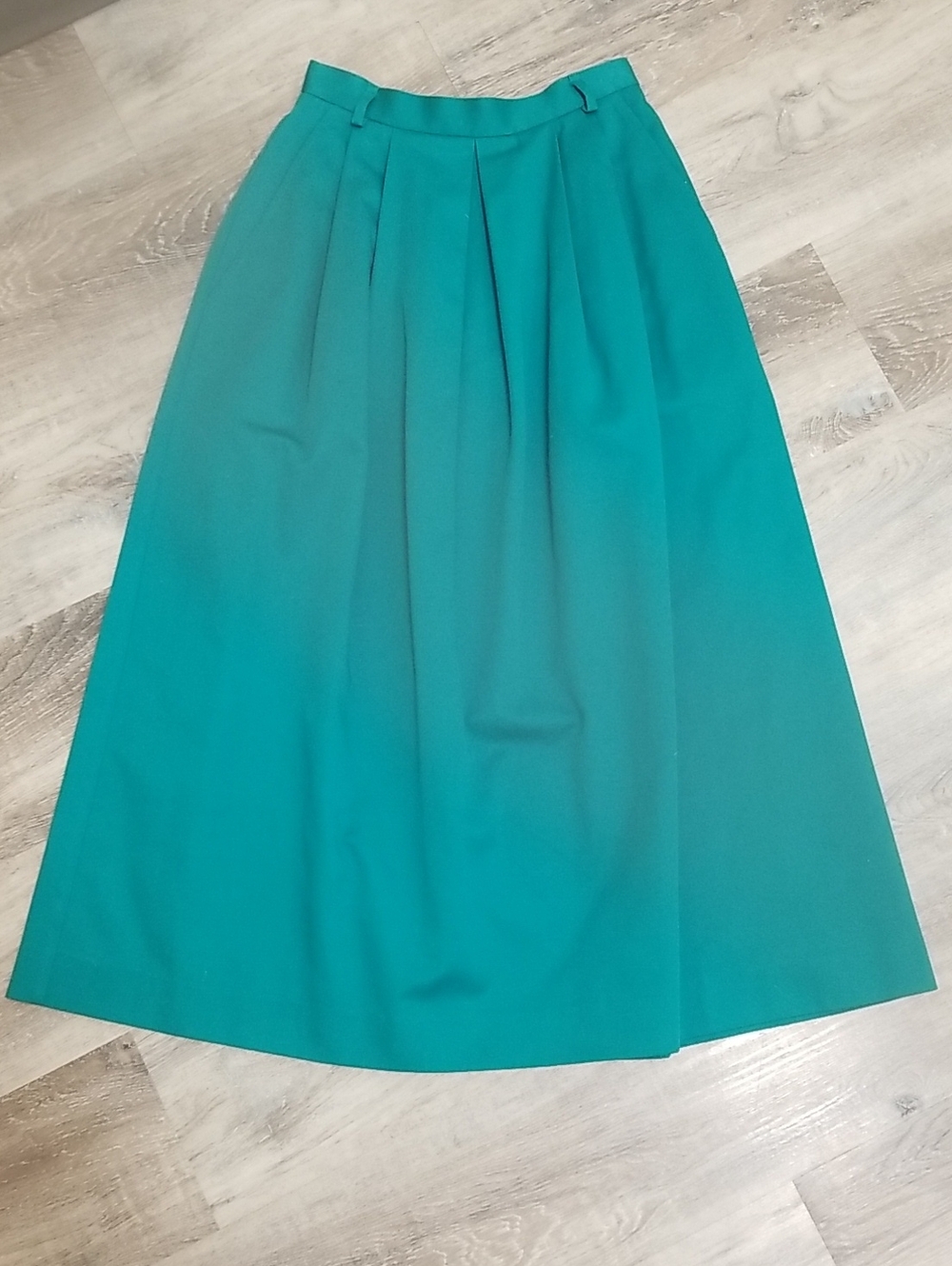 Vintage David Brooks Women's Cool Green A-Line Midi Skirt